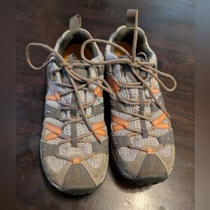 Merrell Women's 9 Siren Sport Gore-Tex Hiking Shoes Tan and Orange